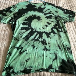 Adult large tye dye t shirt